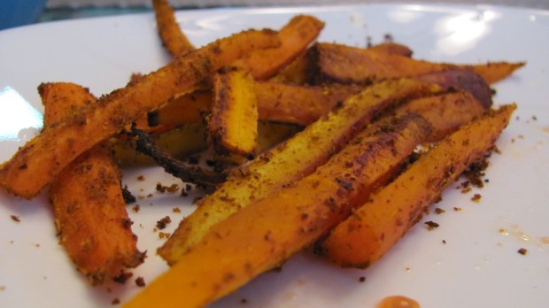 Roasted Curry Carrot Fries